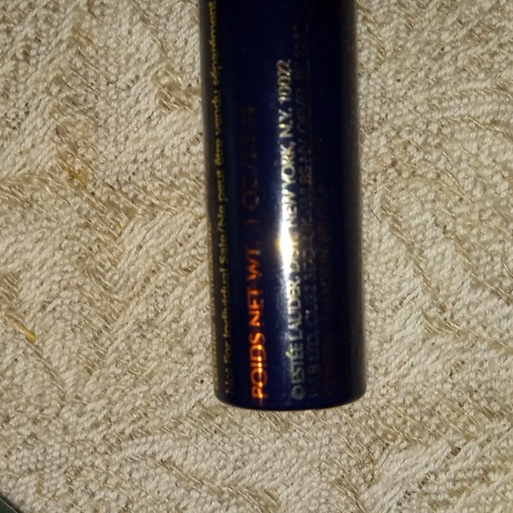 Mascara Multiplying volume - Picture 4 of 4